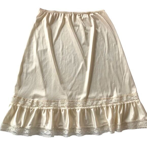 Vintage Ruffle Hem Slip Skirt - Picture 1 of 6